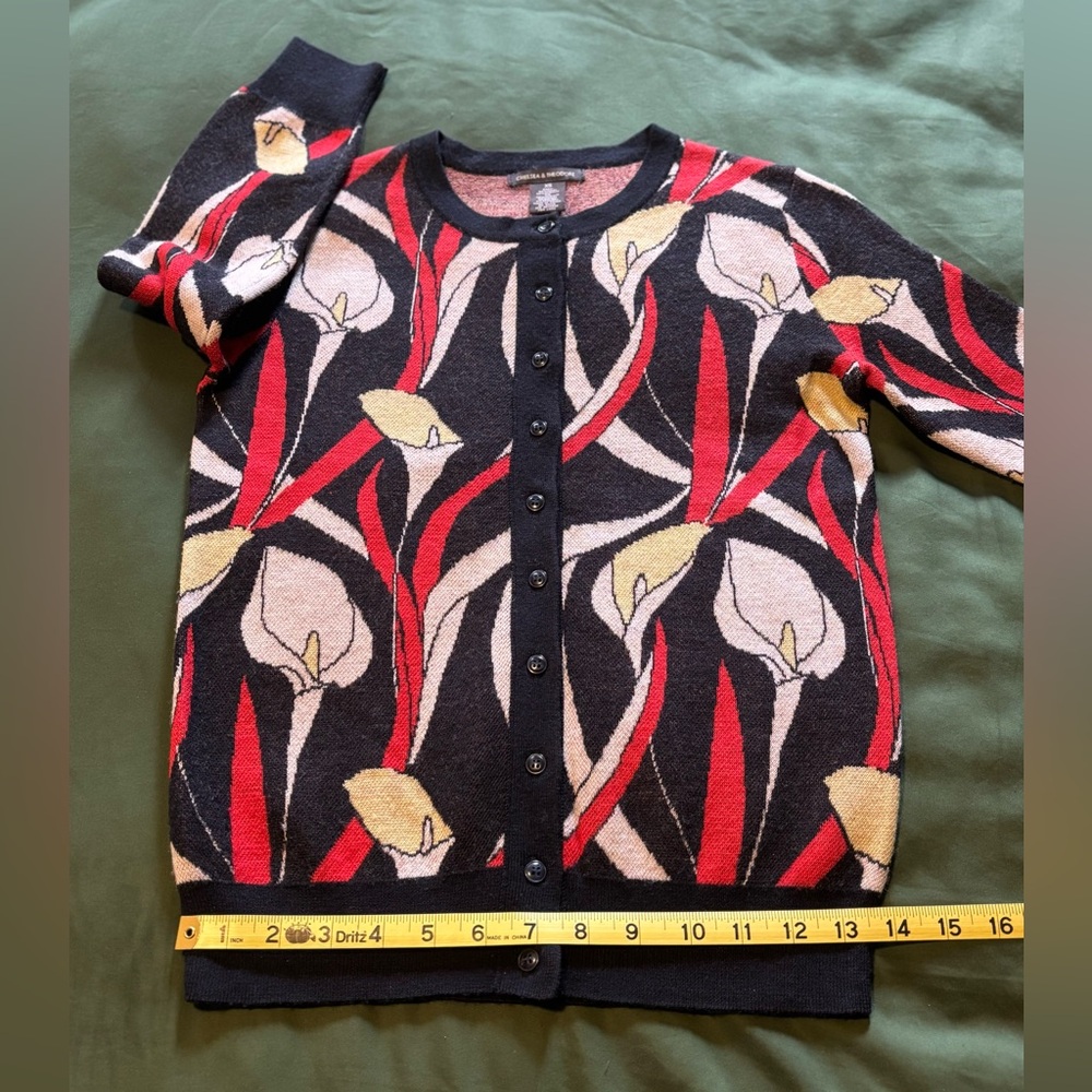 EUC - Pretty Chelsea & Theodore Calla Lilly Cardigan Sweater (Navy & Red) - Picture 9 of 11
